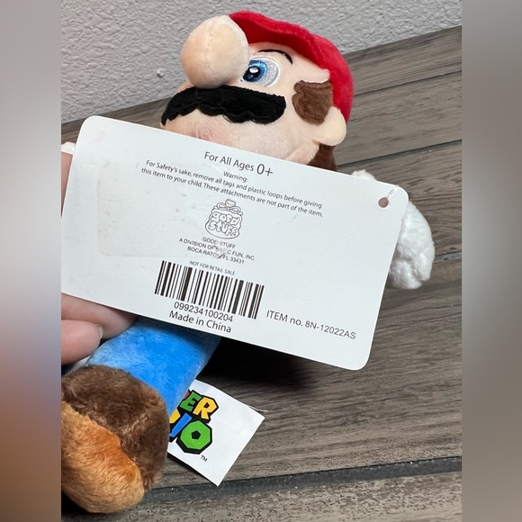 Mario Super Mario Brothers 2023 Plush Stuffed Doll approx. 8" Nintendo w/tags - Picture 6 of 8